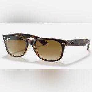 Ray-Ban WAYFARER TORTOISE RB2132